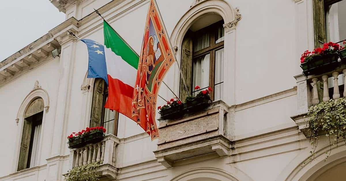 ביטוח נסיעות לאיטליה - פשוט איטליה