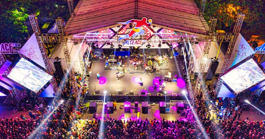 קונצרטים בחו"ל